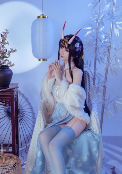 精品制服丝袜一区第一页_高清电影
